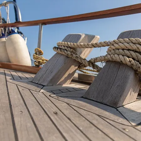 Boat San Marco بوتيل