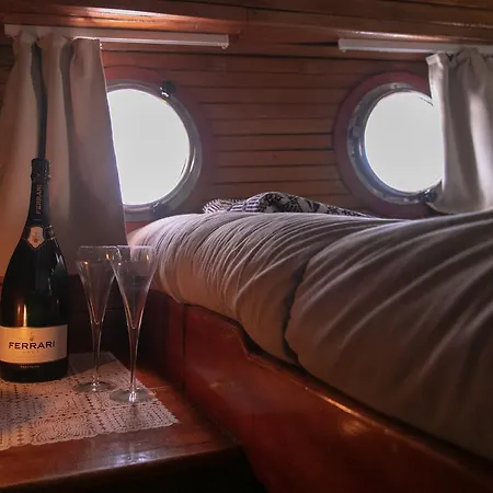 Boat San Marco بوتيل