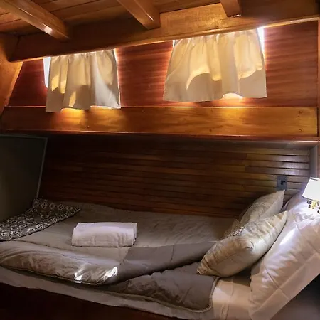 بوتيل Boat San Marco البندقية